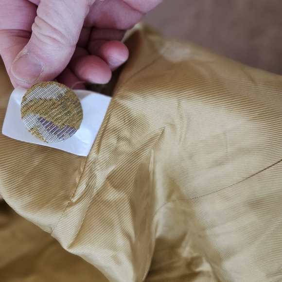 STUNNER!! Tapestry Coat - Picture 11 of 11